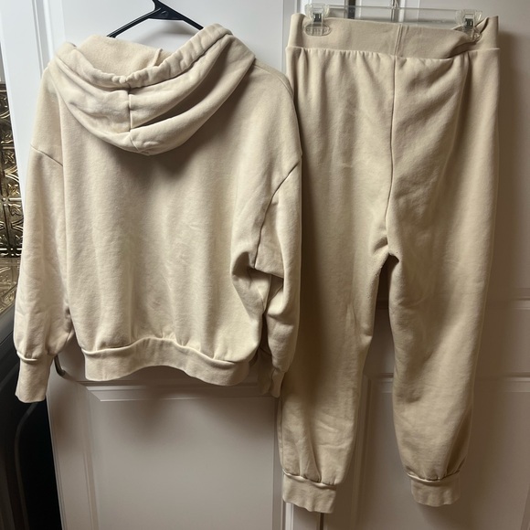 Express Cream Rhinestone Jogger Set, Medium, NWOT - Picture 6 of 6